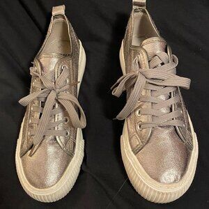 DNA Metallic Lace up Sneakers Size 40 Metallic fabric upper Rubber outsole GUC